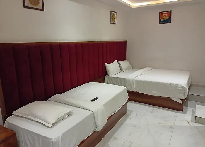 Hotel Palms Residency, Chembur Mumbai
