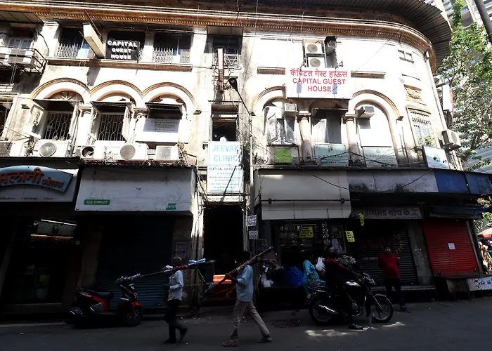 Oyo 72150 Capital Guest House Mumbai